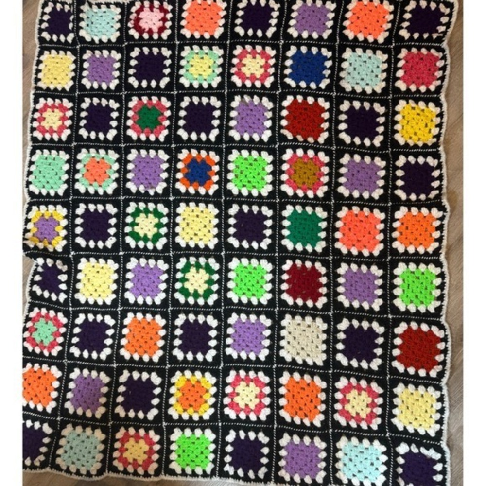 Handmade Granny Square Afghan‎ Blanket Unisex Multicolor Vintage Crochet Throw